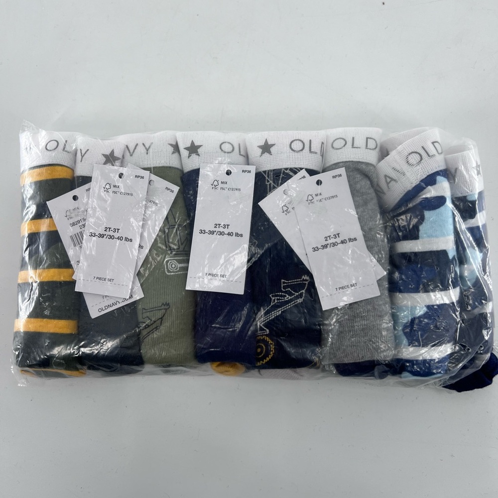 Old navy 7 pack boys underwear NWT size 2T-3T